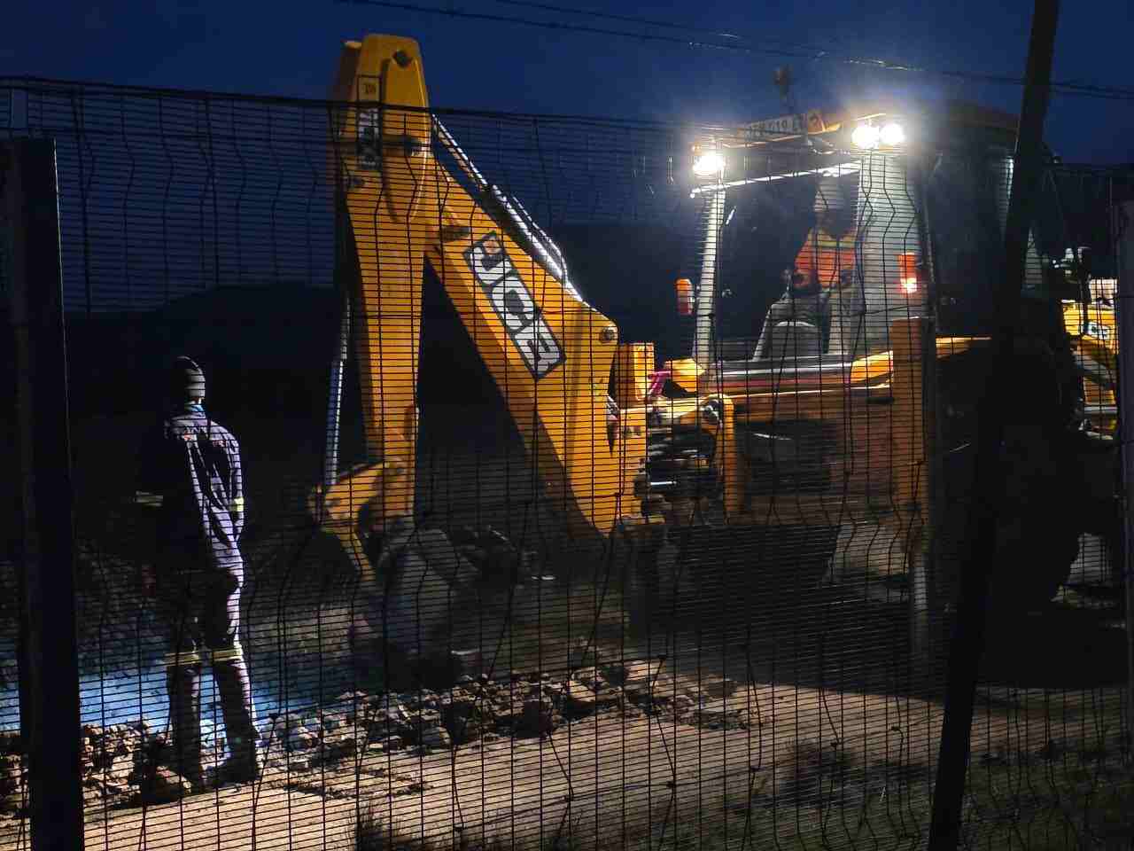 Another Blow to Komani: Widespread Power Outage Leaves Thousands in the Dark