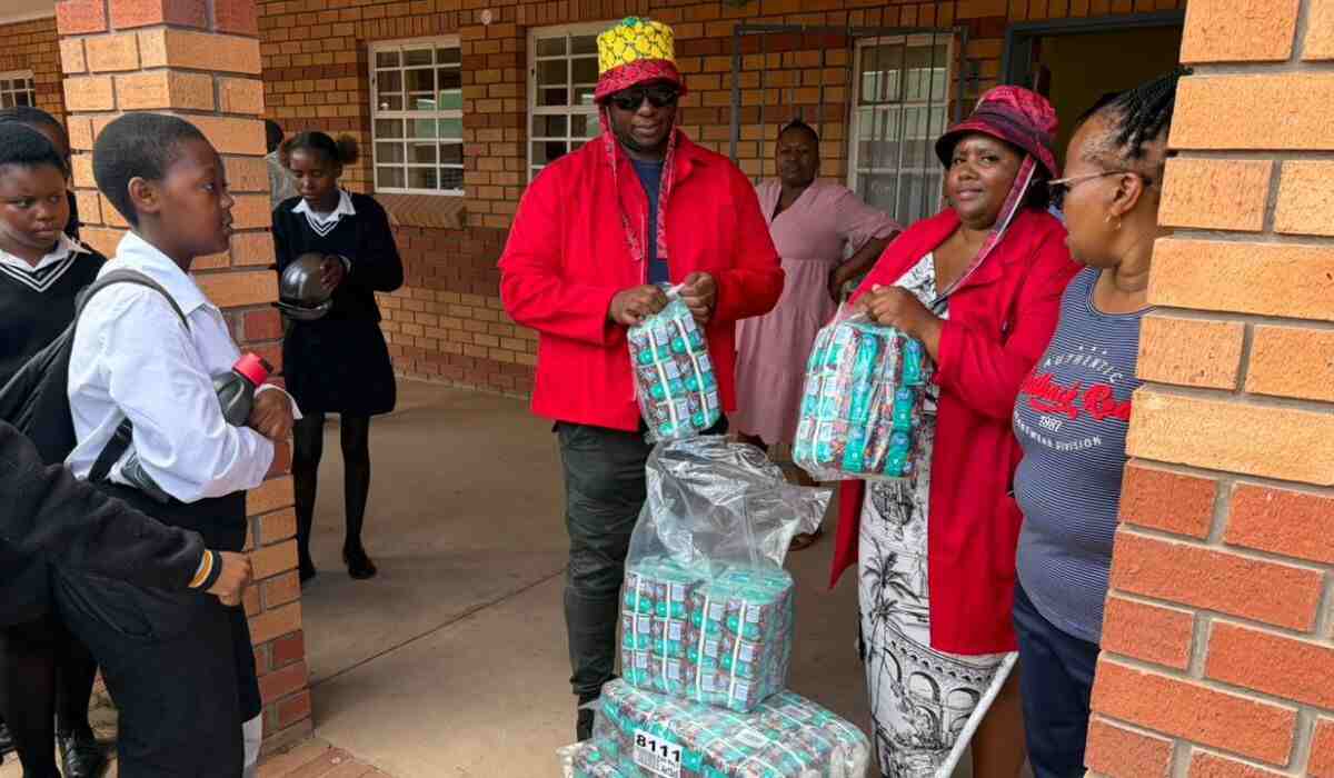 Economic Freedom Fighters Donates Sanitary Towels to Zolani Senior Secondary
