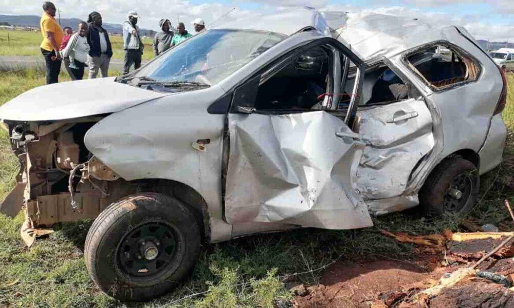 Three Hospitalised Following R61 Crash Between Komani and Cofimvaba