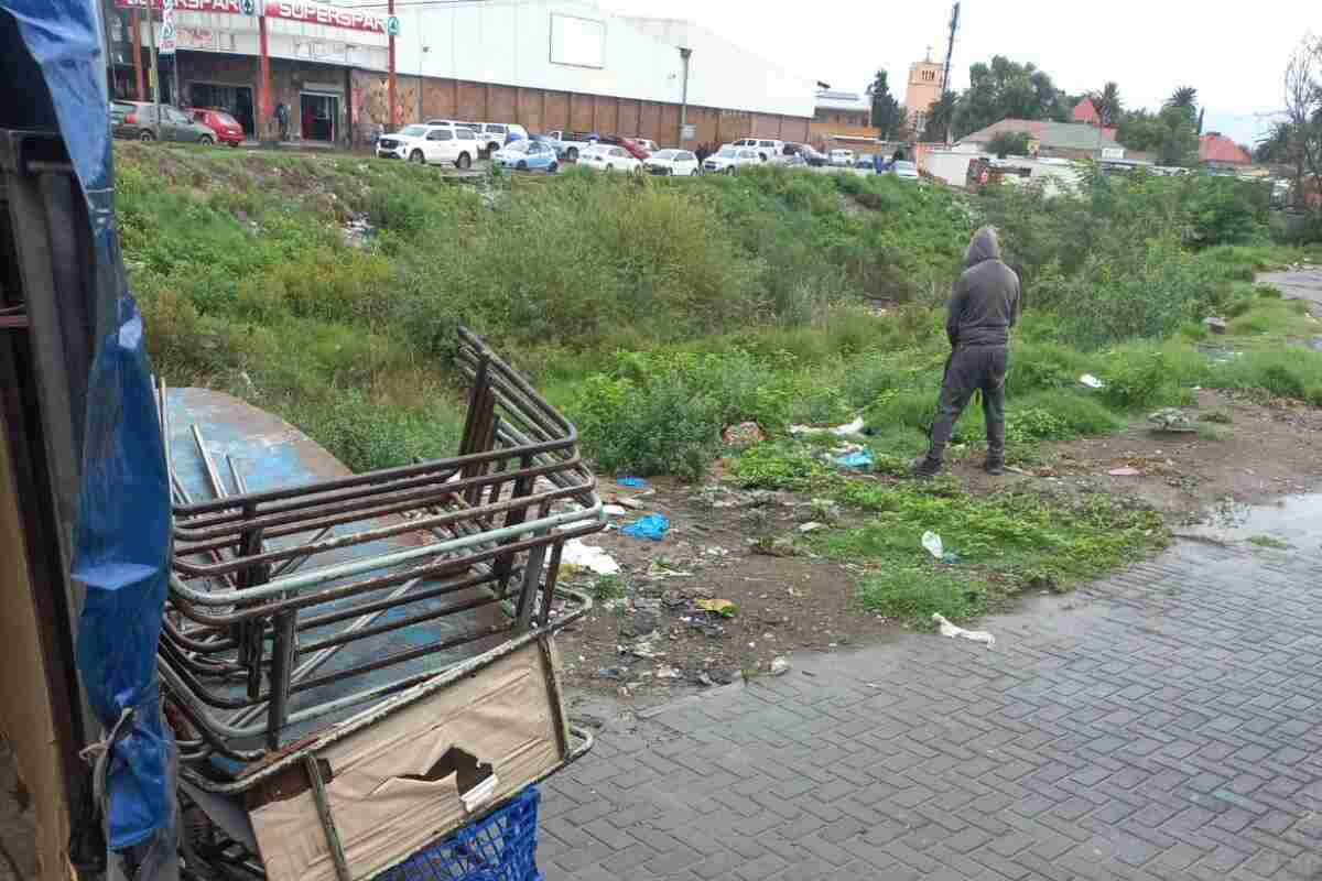 Residents raise alarm as people relieve themselves everywhere