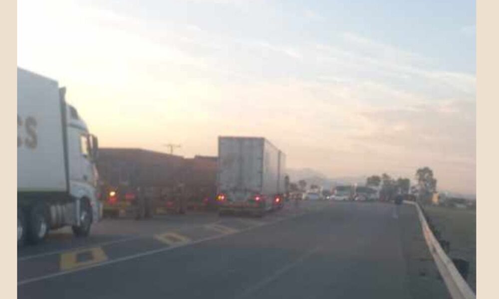 Middelburg Shutdown Underway — Roads Blocked as Residents Protest Ongoing Water Crisis