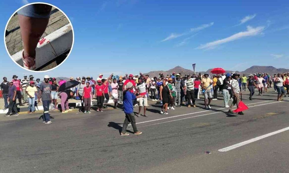 Fed-Up Middelburg Residents Block N9 and N10 in Water Protest