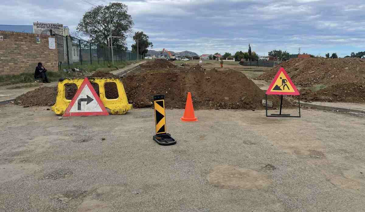 Excavation starts on Victoria Road, section temporarily closed